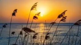 Zimowy zachód słońca nad jeziorem Śniardwy - zdjęcie 9