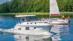 Zdjęcia: Made in Mazury - poznaj jacht motorowy Stillo 30 - zdjęcie 17