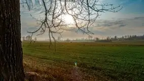 Kwietniowy wschód słońca nad jeziorem Kruklin - zdjęcie 18