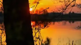 Wiosenny wschód słońca nad jeziorem Stręgiel - zdjęcie 24