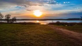 Wiosenny wschód słońca nad jeziorem Pozezdrze - zdjęcie 6