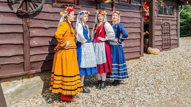 Połączenie mazursko - warmińskiego folkloru z żołnierskim sznytem - zdjęcie 10