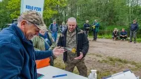 Majowe zawody wędkarskie nad kanałem mazurskim - zdjęcie 176