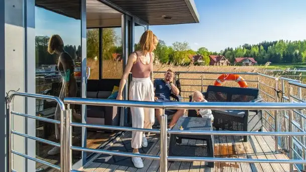 Domy na wodzie - oferta dla ceniących pobyt nad samą wodą - zdjęcie 6