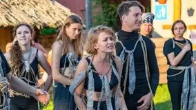 Przedstawienie teatralne "Garby" w porcie Tło Dla Mew - zdjęcie 8