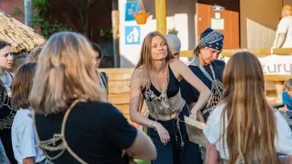 Przedstawienie teatralne "Garby" w porcie Tło Dla Mew