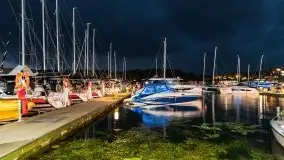 Nocne Mikołajki, Wioska Żeglarska i część promenady - zdjęcie 13