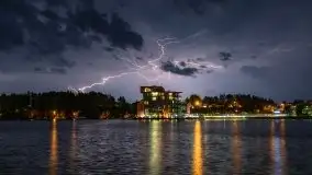 Nocne Mikołajki, Wioska Żeglarska i część promenady - zdjęcie 2