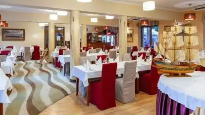 Restauracja Żeglarska w Hotelu Robert's Port**** - zdjęcie 6