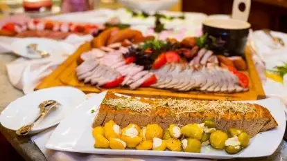 Restauracja *** Ognisty Ptak - zdjęcie 17