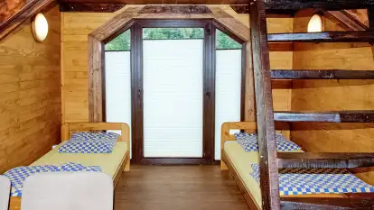 Domek na wodzie, jezioro Nidzkie - zdjęcie 17