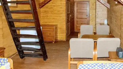 Domek na wodzie, jezioro Nidzkie - zdjęcie 23