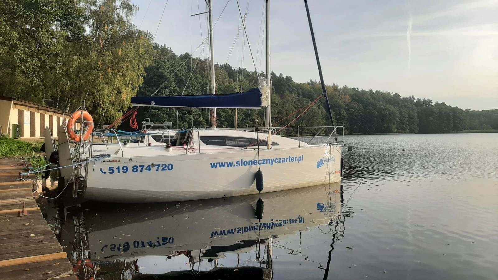 Sprzedam jacht Antila 24.4