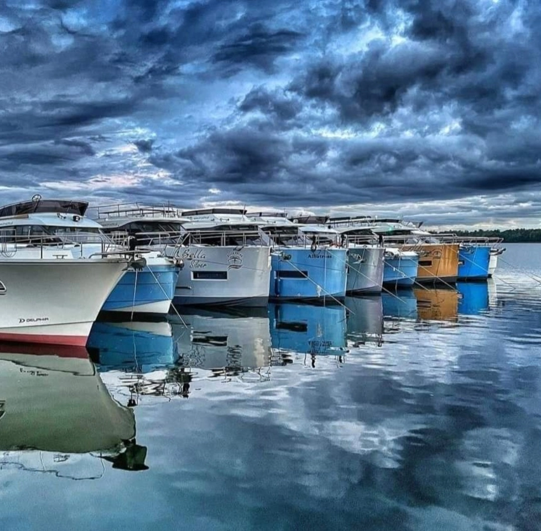 BOSMANI do SUNPORT EKOMARINA poszukiwani