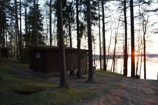 Poszukuję kucharki, pomocy kuchennej, sprzątaczki