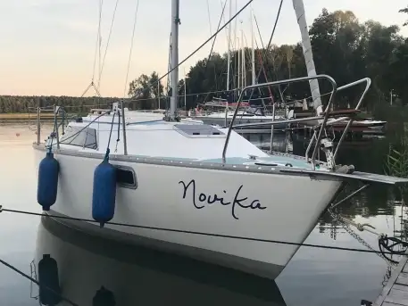 JACHT typu Lupus morski, mieczowo-balastowy 