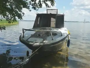 jacht motorowy, mały hausboot - zdjęcie 3