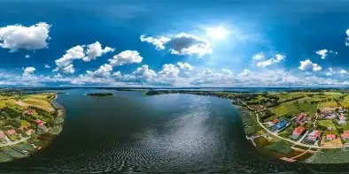 Jezioro Święcajty, Niebieska Tawerna