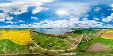 Jezioro Łabap i miejscowość Łabapa