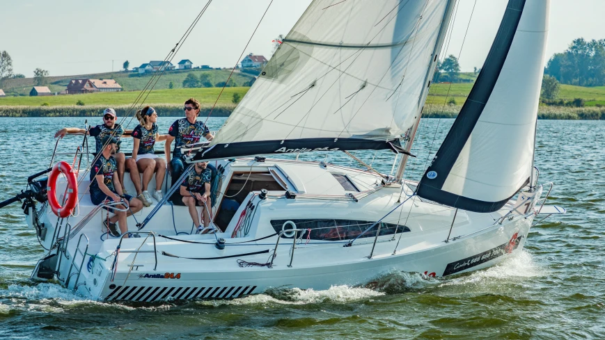 Żeglarz jachtowy dorośli