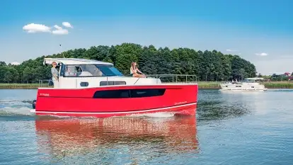 NAUTIKA 830S